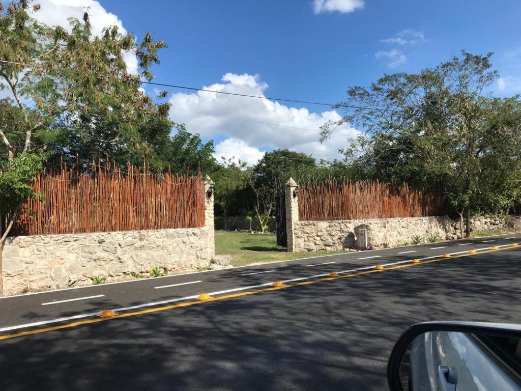 梅里达El Pueblito Dzibichaltun别墅 外观 照片
